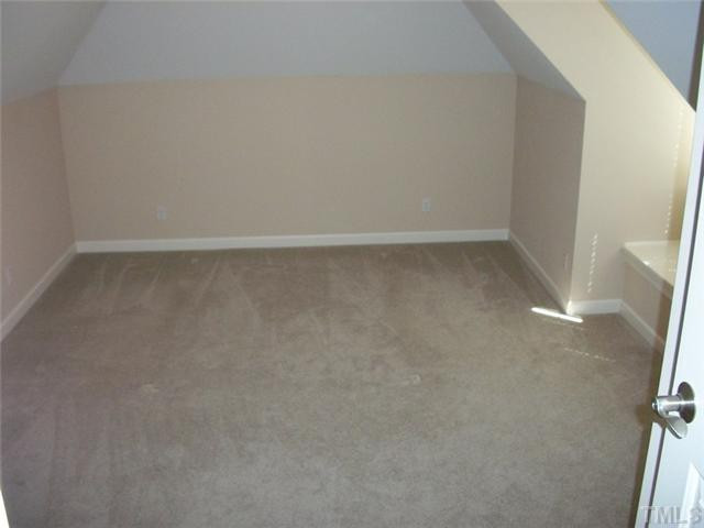 7336 Fontana Ridge Lane Raleigh, NC 27613 - Photo 17 of 25 Large secondary bedroom