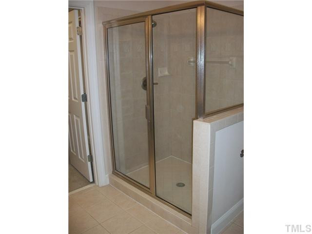 7336 Fontana Ridge Lane Raleigh, NC 27613 - Photo 9 of 25 Oversized walk in shower