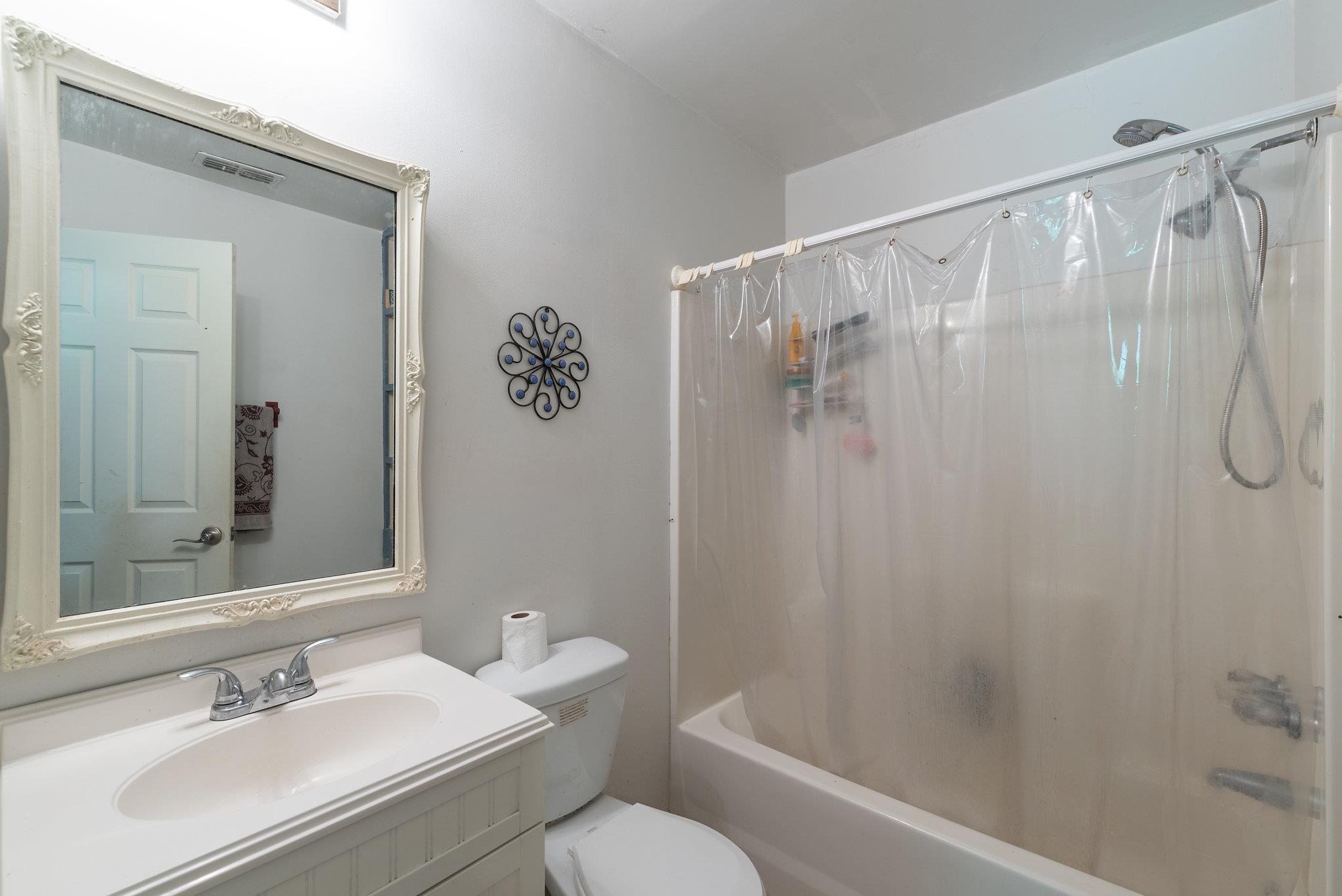 2086 Parker Road Morrison, TN 37357 - Photo 15 of 23 Full Bath Lower Level