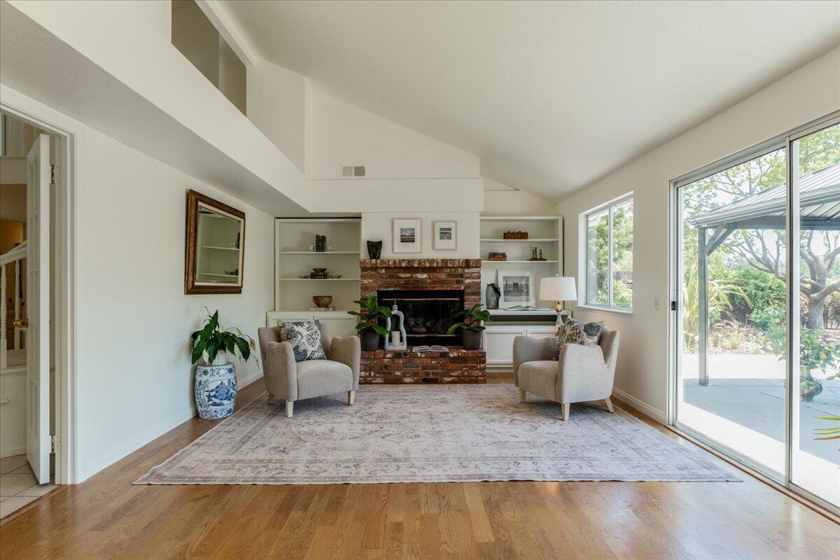 1418 Aarhus Drive Solvang, CA 93463 - Photo 11 of 42 10- (2)