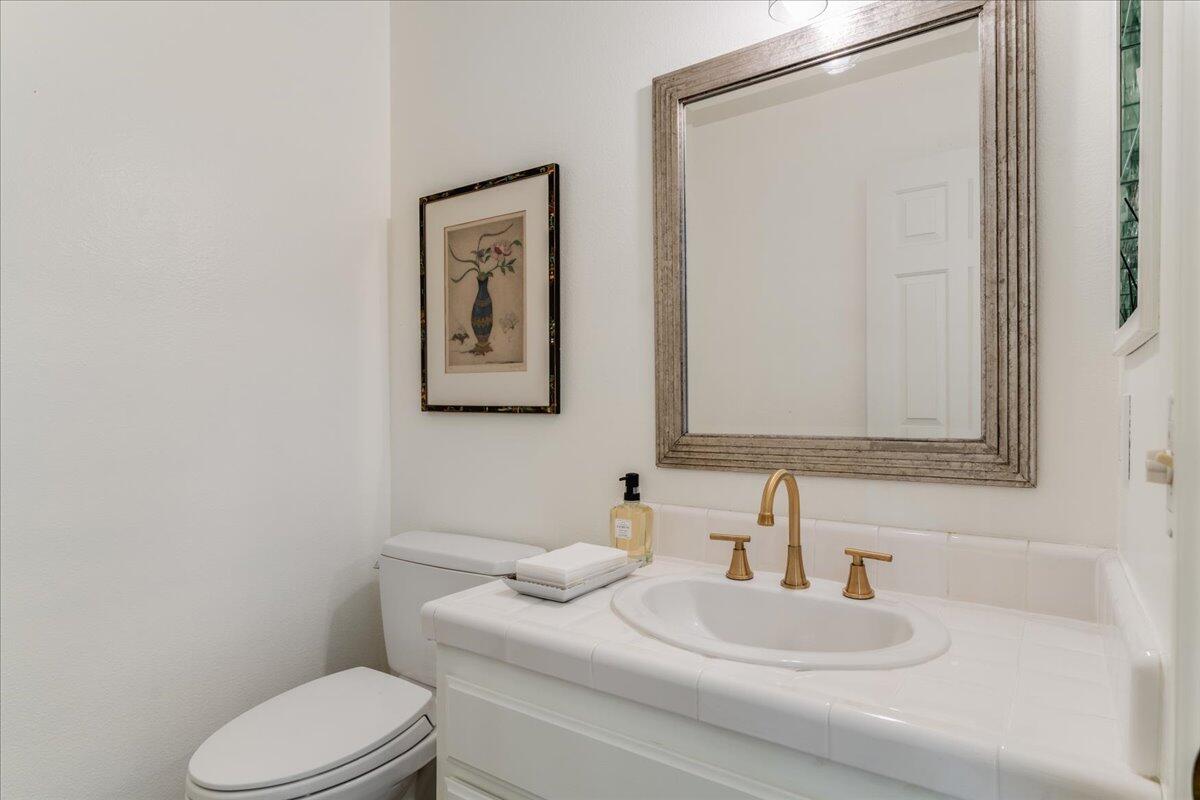 1418 Aarhus Drive Solvang, CA 93463 - Photo 29 of 42 28