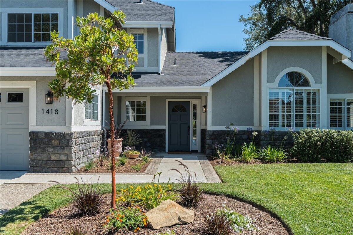 1418 Aarhus Drive Solvang, CA 93463 - Photo 3 of 42 02-