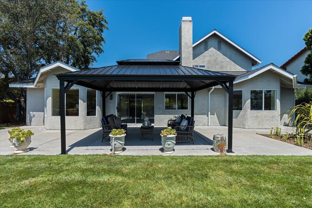 1418 Aarhus Drive Solvang, CA 93463 - Photo 31 of 42 30