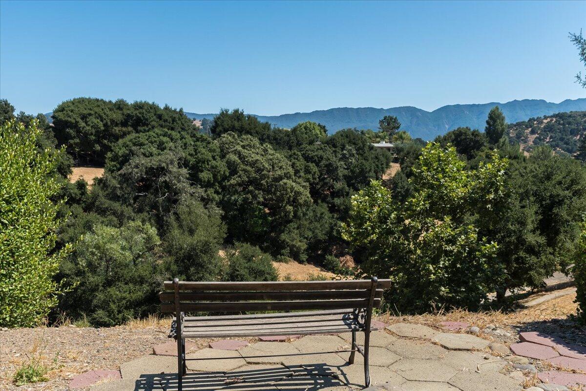 1418 Aarhus Drive Solvang, CA 93463 - Photo 34 of 42 33