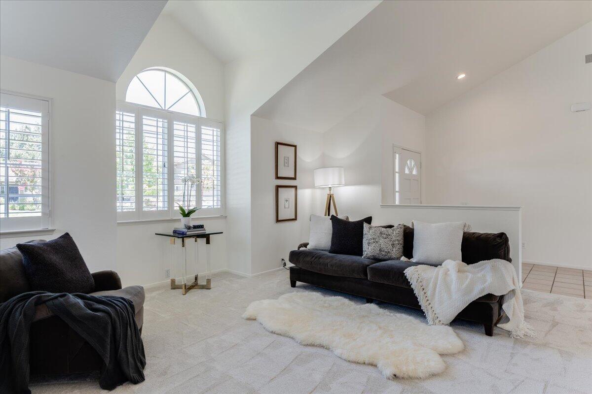 1418 Aarhus Drive Solvang, CA 93463 - Photo 5 of 42 04-