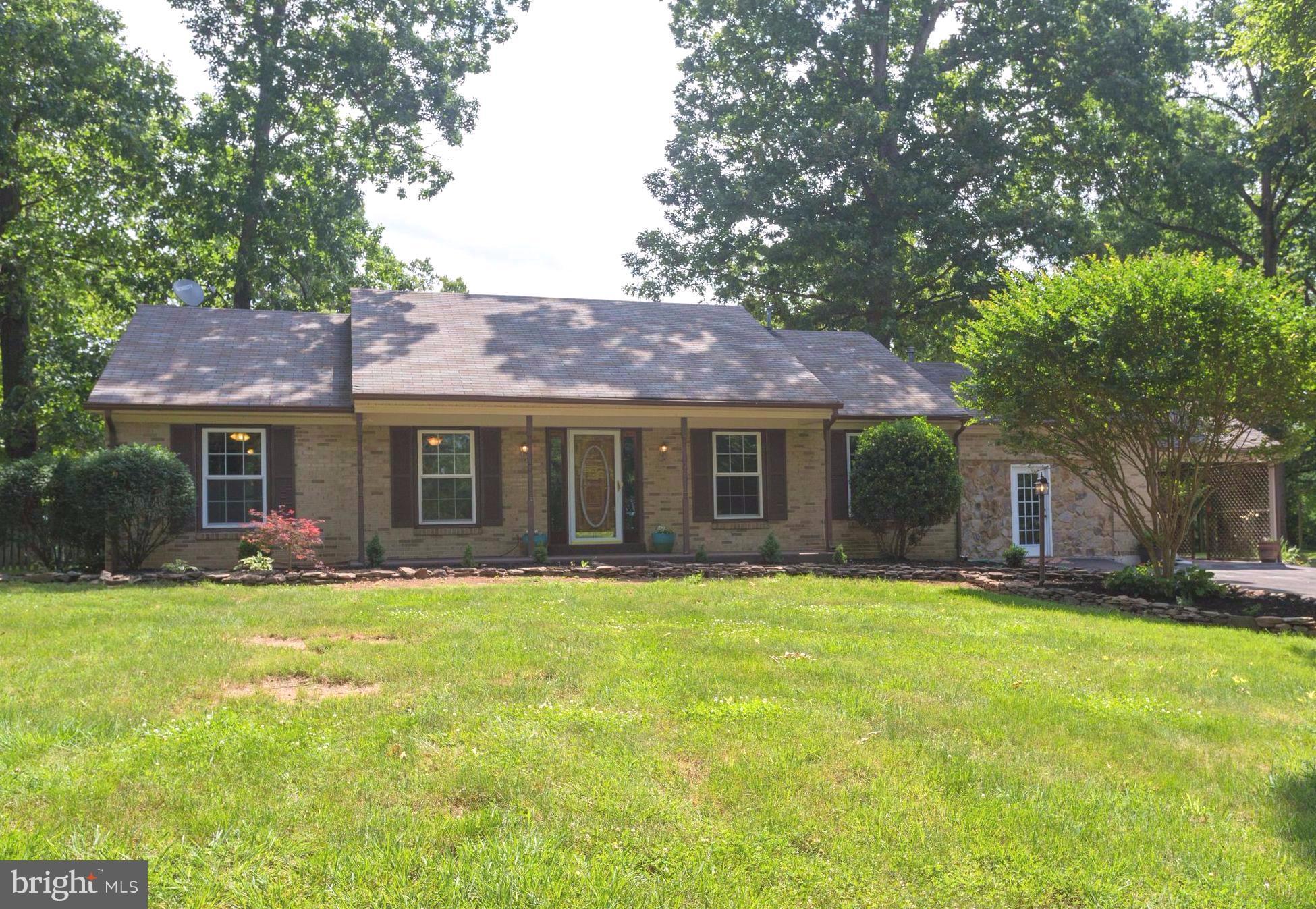 10385 Messick Road Midland, VA 22728 - Photo 1 of 30 Exterior (Front)