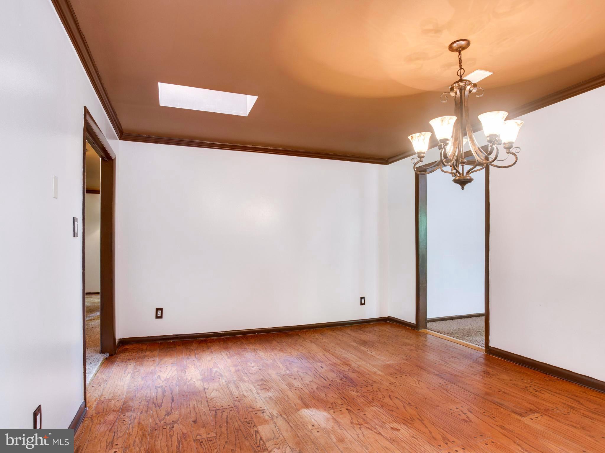 10385 Messick Road Midland, VA 22728 - Photo 8 of 30 Dining Room