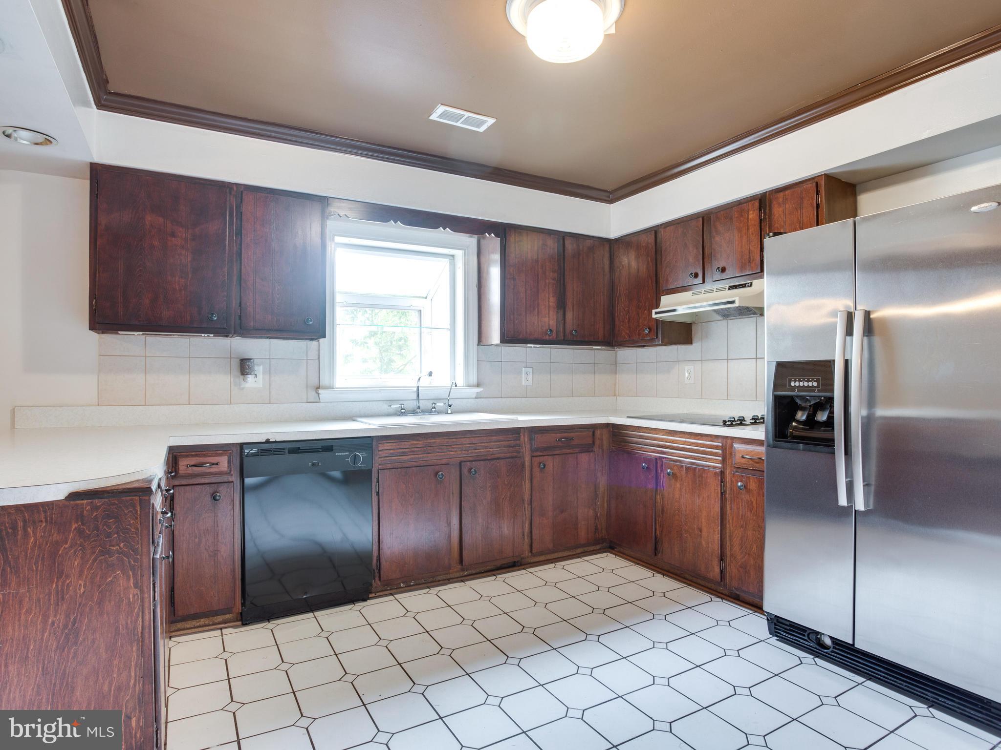 10385 Messick Road Midland, VA 22728 - Photo 10 of 30 Kitchen
