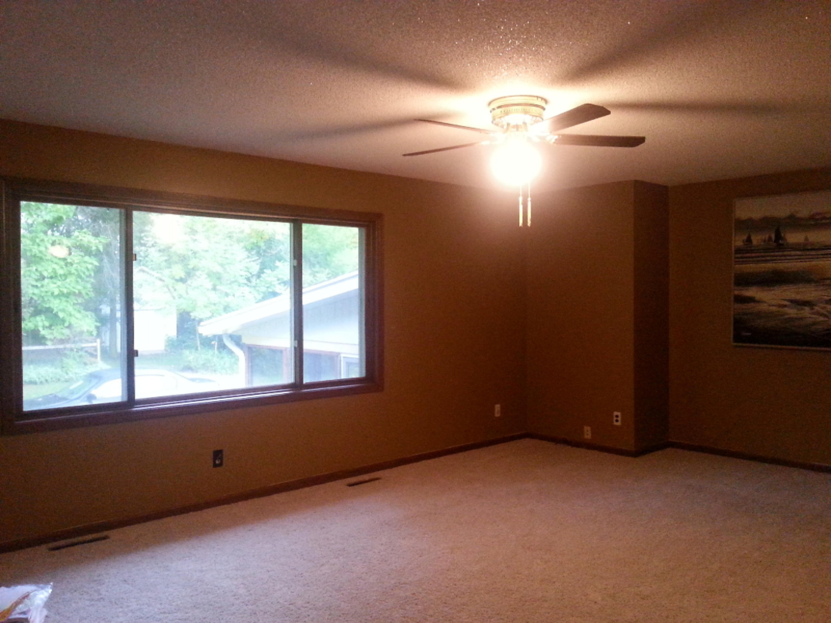 4665 Quarterline Road Muskegon, MI 49444 - Photo 3 of 18 Living room Quarterline