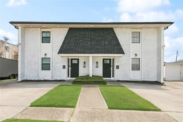 $2,050 | 3734 Diane Place, Metairie, LA 70002