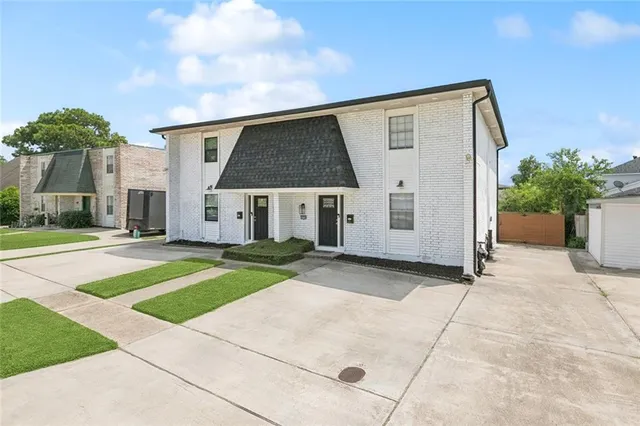 $2,050 | 3734 Diane Place, Metairie, LA 70002
