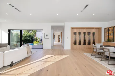$4,550,000 | 1500 Louella Avenue, Venice, CA 90291