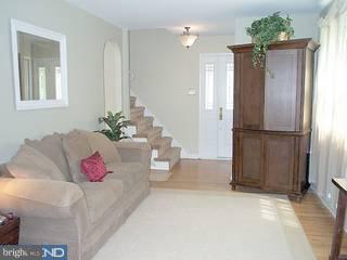 642 Cedarbrook Road Southampton, PA 18966 - Photo 2 of 6 Gallery Image 2