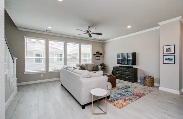 $435,000 | 1912 Honey Mound Drive, Houston, TX 77080