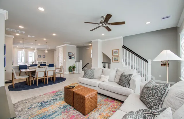 $435,000 | 1912 Honey Mound Drive, Houston, TX 77080