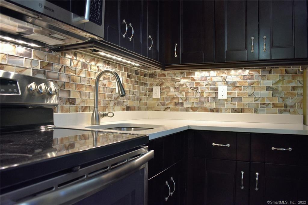 69 Cove Road, Unit C15 Stamford, CT 06902 - Photo 1 of 1 Gallery Image 1