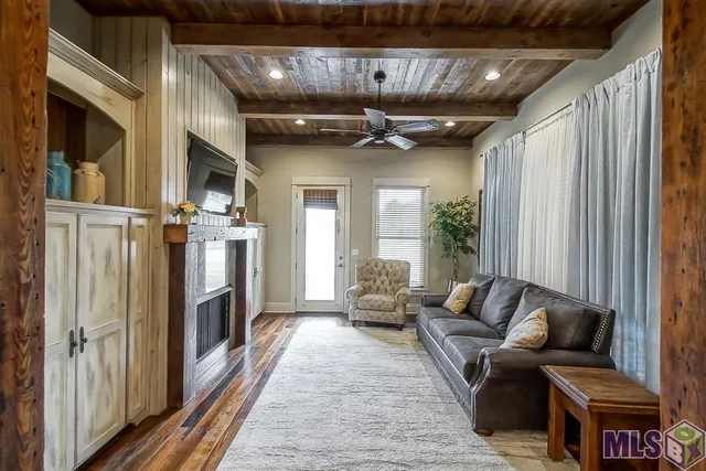 $3,395,000 | 16033 Wiggins Drive, Pride, LA 70770