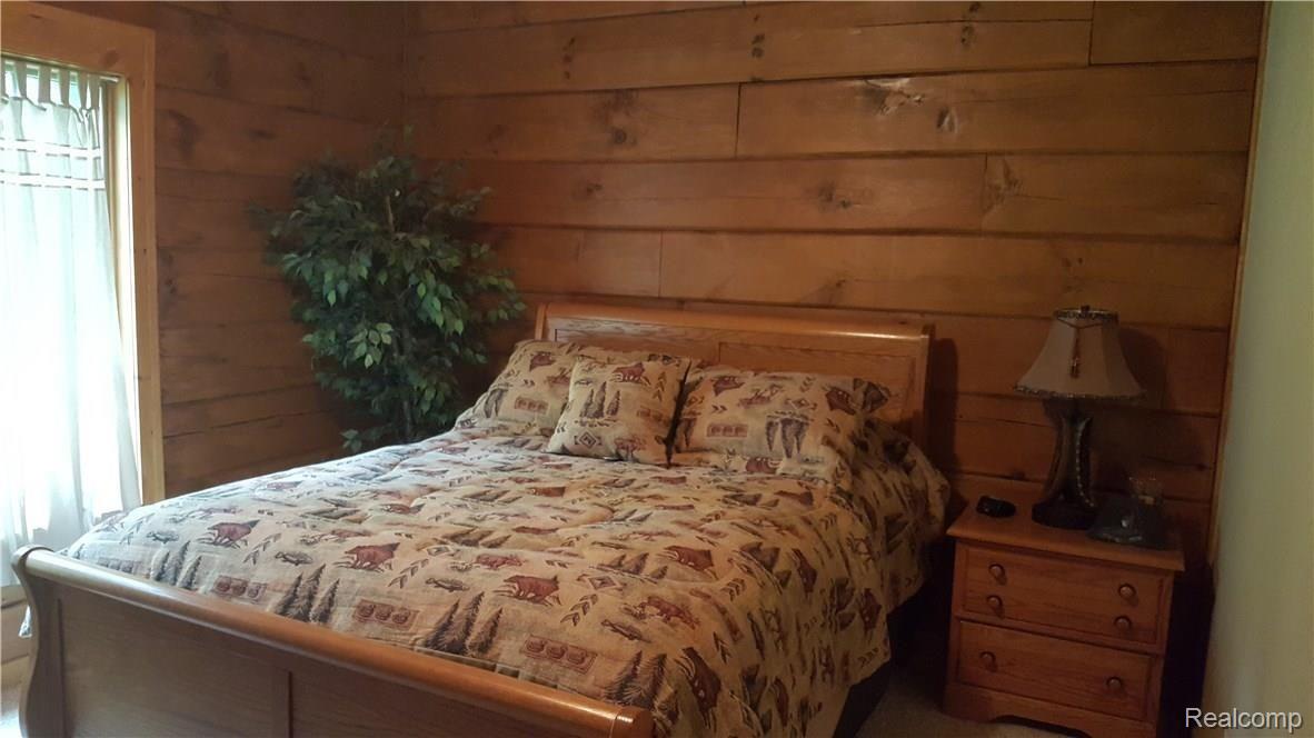 10571 Ridgewood Trail Lake, MI 48632 - Photo 8 of 20 20170623_105852.jpg