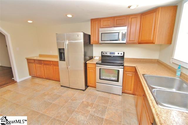 870 McAbee Road Spartanburg, SC 29306 - Photo 7 of 25 Gallery Image 7