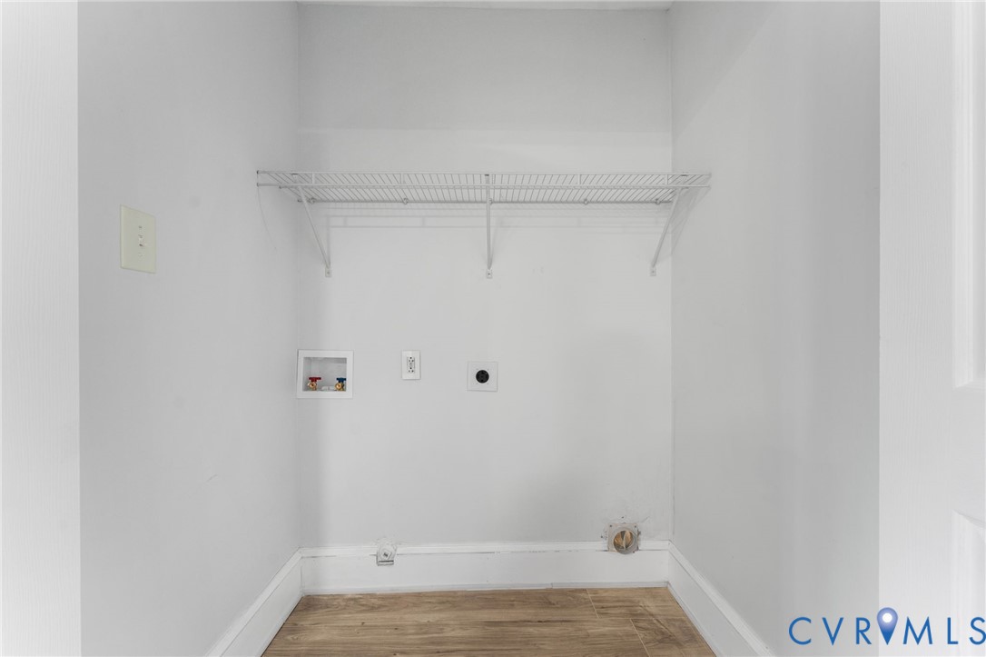 352 3rd Street Emporia, VA 23847 - Photo 17 of 25 a view of a room