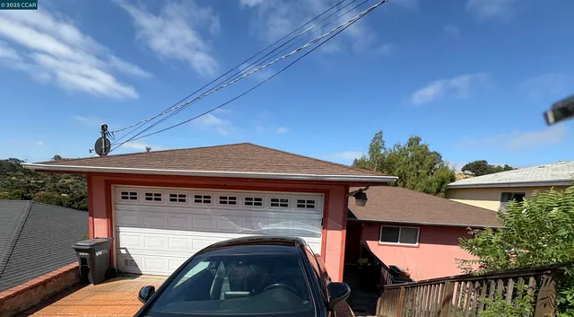 $775,000 | 9501 Castlewood Street, Oakland, CA 94605