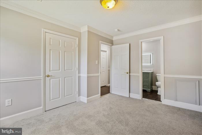 8104 Russell Road Alexandria, VA 22309 - Photo 16 of 51 Easy access to bathroom