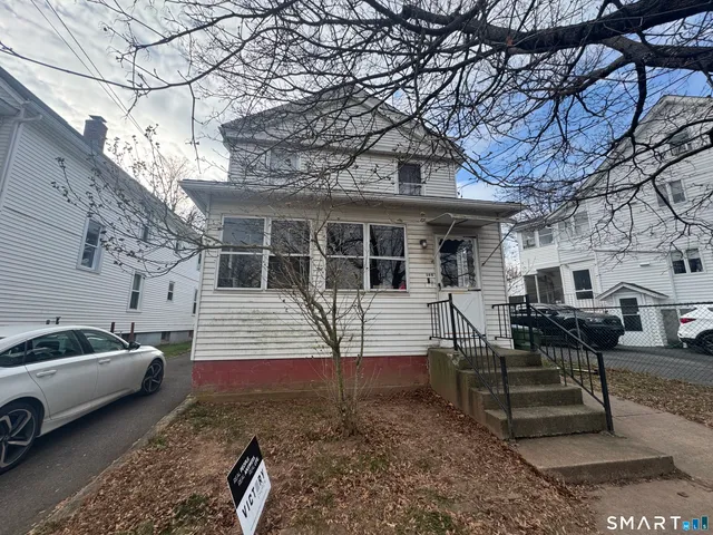 $305,000 | 105 Spring Street, Middletown, CT 06457