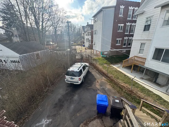 $305,000 | 105 Spring Street, Middletown, CT 06457