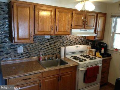 801 Middlesex Road Baltimore, MD 21221 - Photo 13 of 27 Kitchen