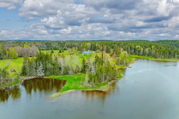 $985,000 | 17 Barbour Farm Road, Stonington, ME 04681