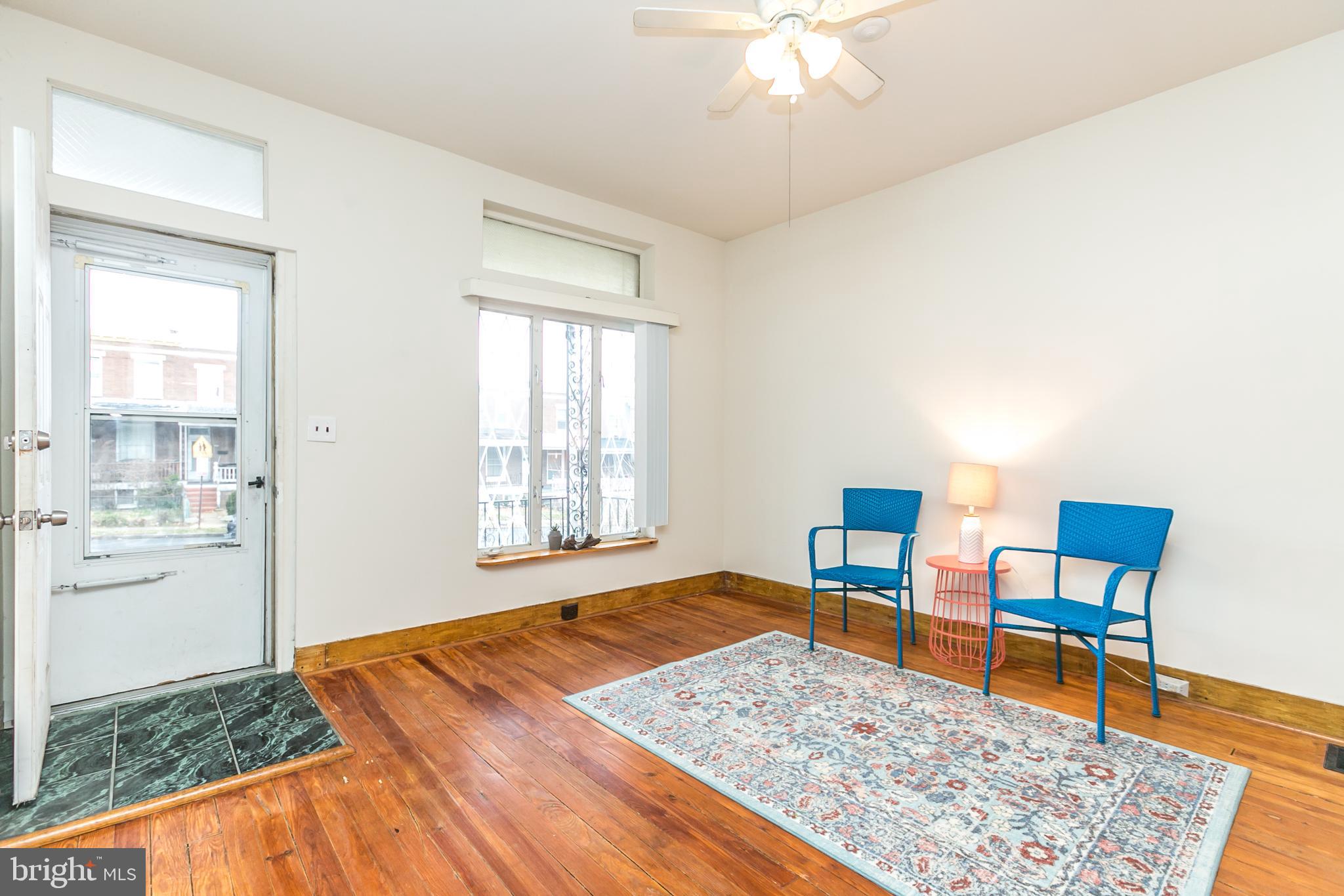 4335 Falls Road Baltimore, MD 21211 - Photo 3 of 26 Spacious!