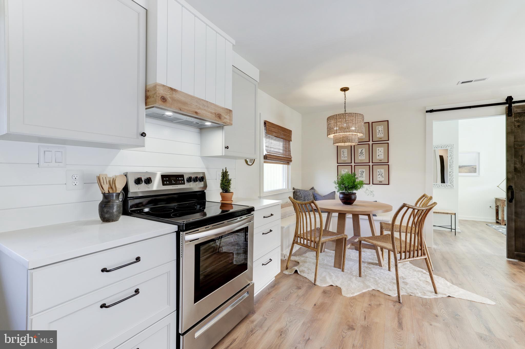 403 East Poplar Road Sterling, VA 20164 - Photo 24 of 33 Gallery Image 24