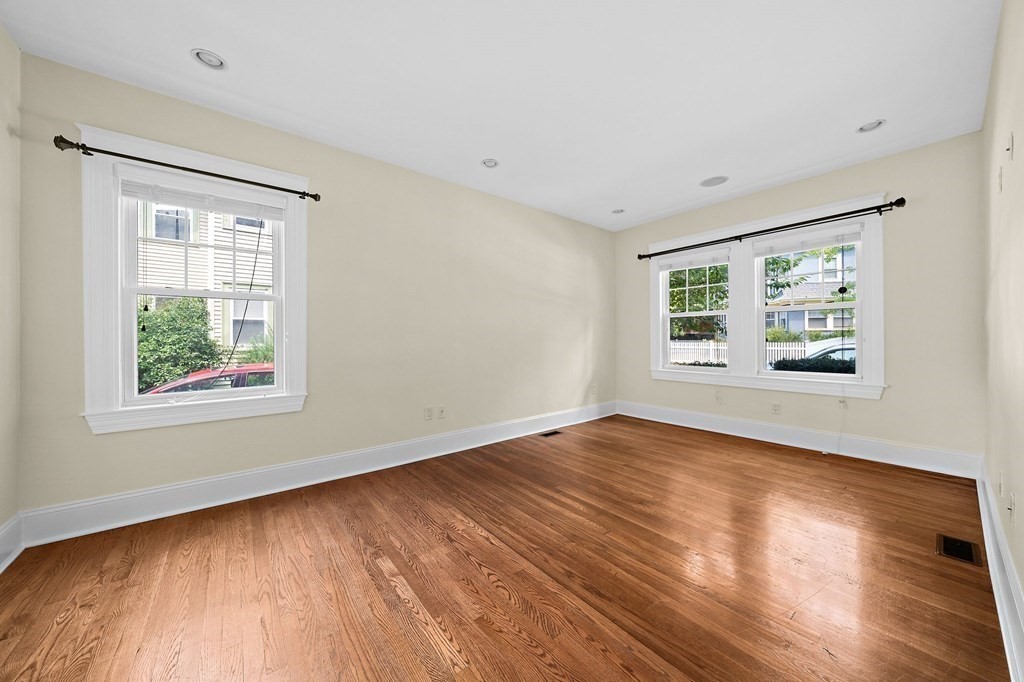 15 Avalon Road, Unit 1 Milton, MA 02186 - Photo 7 of 26 Gallery Image 7