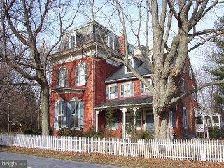 221 Fordney Road Lancaster, PA 17601 - Photo 1 of 3 Gallery Image 1