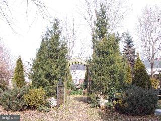 221 Fordney Road Lancaster, PA 17601 - Photo 2 of 3 Gallery Image 2