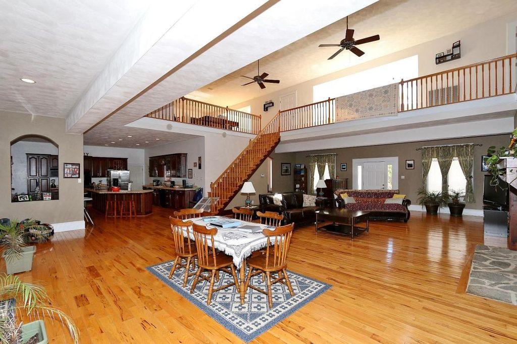 623 Buhrman Road Eagle Rock, VA 24085 - Photo 13 of 33 a