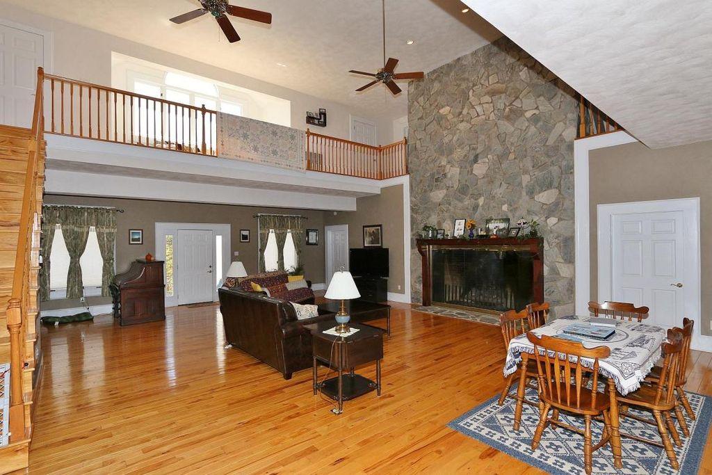 623 Buhrman Road Eagle Rock, VA 24085 - Photo 19 of 33 t