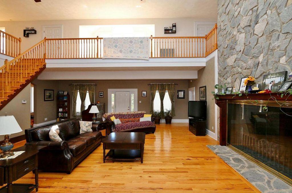 623 Buhrman Road Eagle Rock, VA 24085 - Photo 22 of 33 y