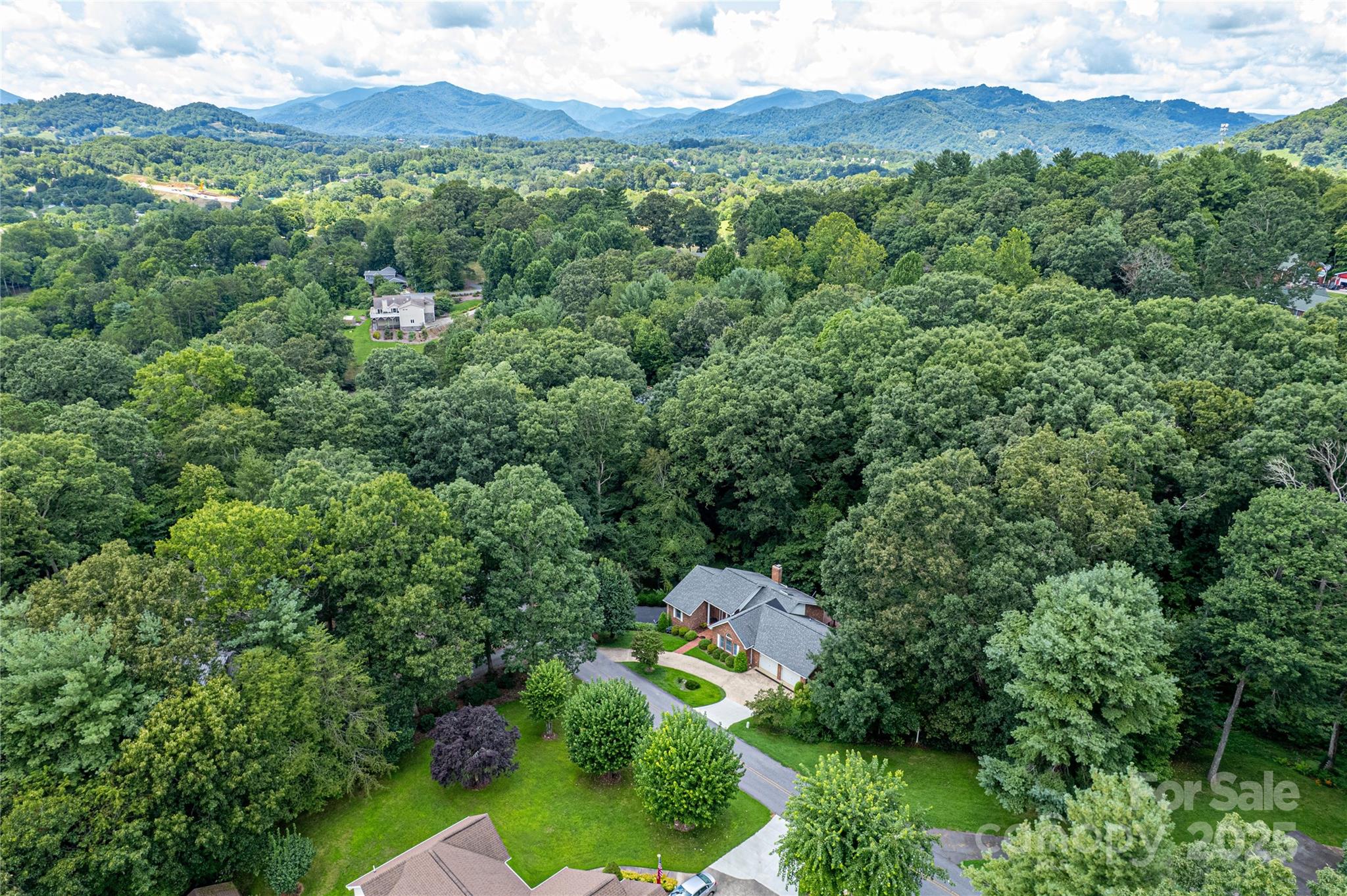 185 Oak Ridge Drive Clyde, NC 28721 - Photo 27 of 33