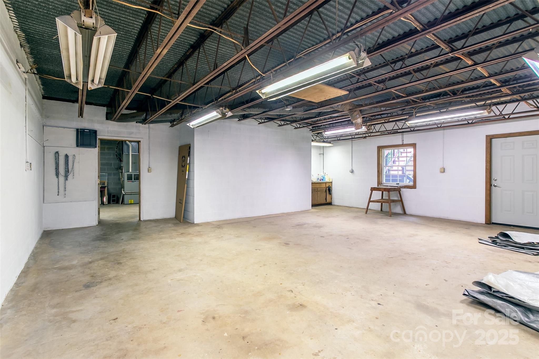 185 Oak Ridge Drive Clyde, NC 28721 - Photo 29 of 33