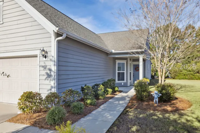 $395,000 | 1038 Gleneagle Court, Bluffton, SC 29909