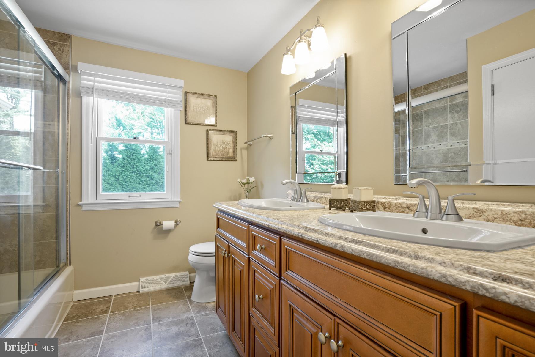 1067 Country Club Road West Chester, PA 19382 - Photo 54 of 64 Hall bath