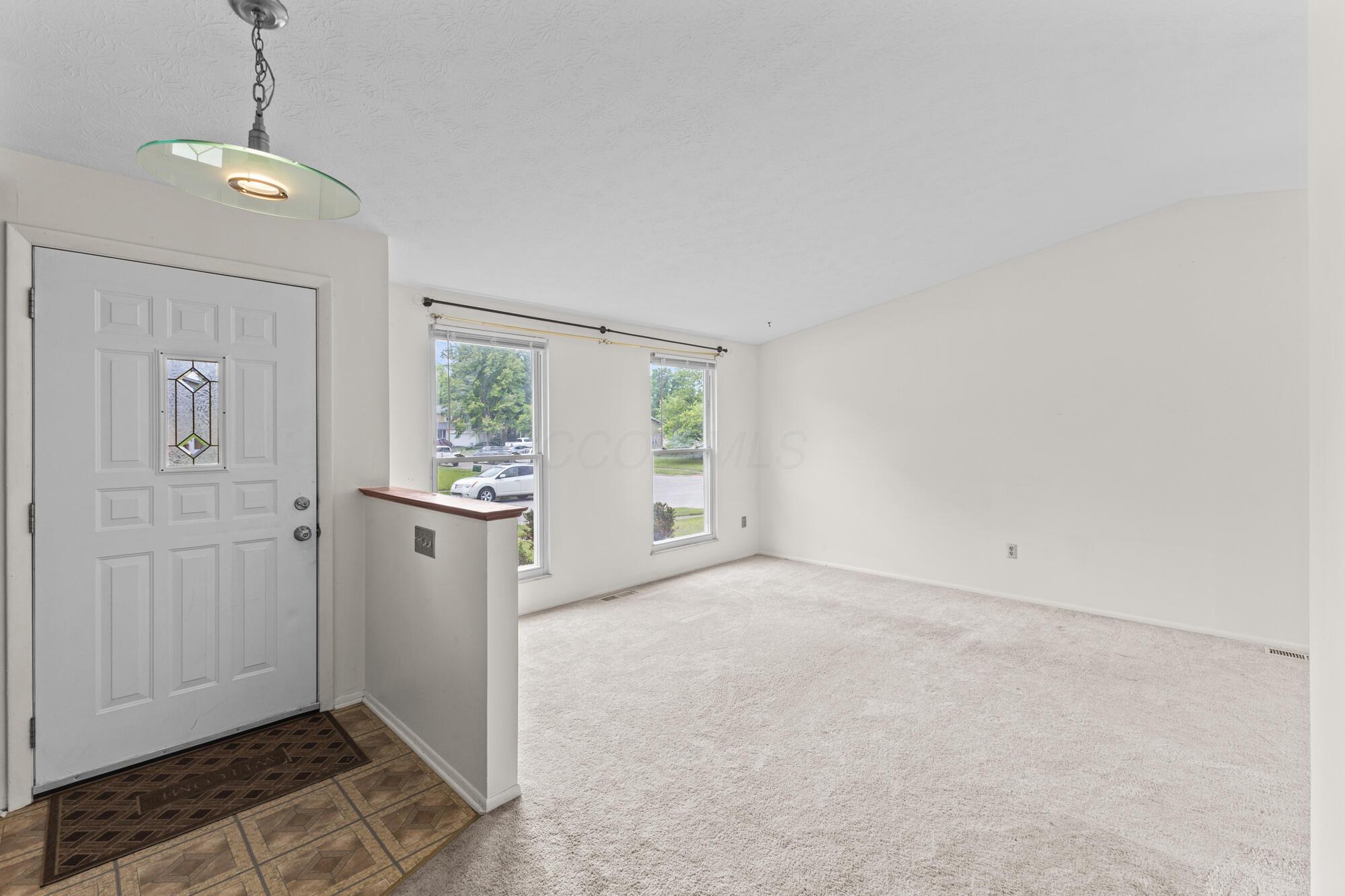 3456 Fox Run Road Westerville, OH 43081 - Photo 5 of 30