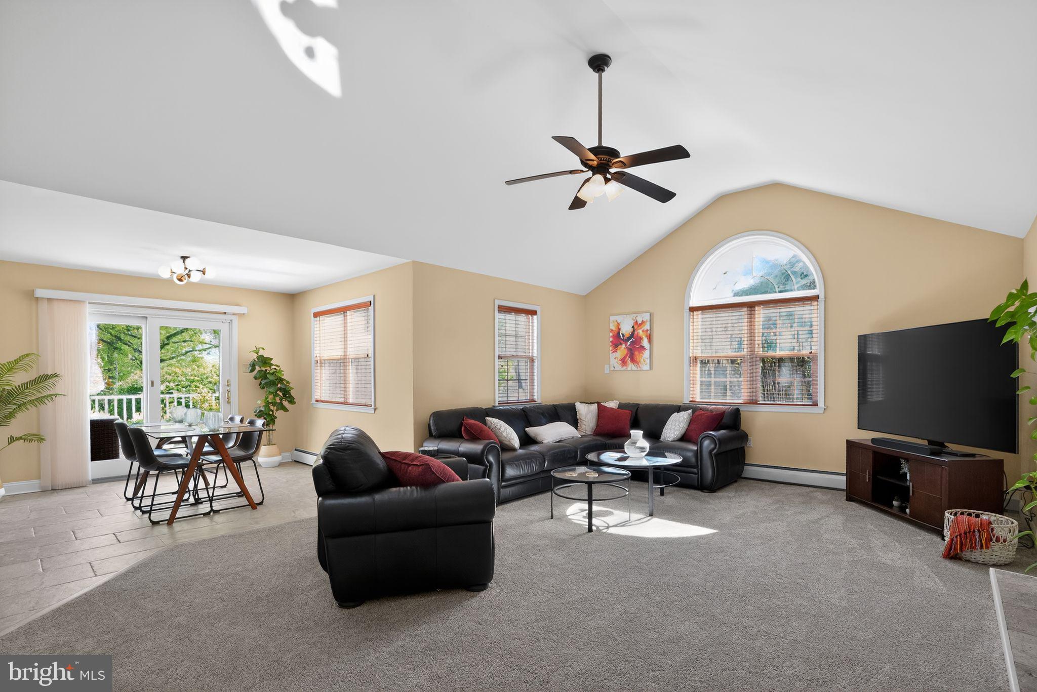 962 Edwards Drive Springfield, PA 19064 - Photo 12 of 32 Main floor family room addition