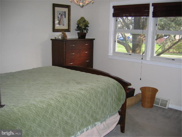2425 Springview Road East Norriton, PA 19401 - Photo 7 of 21 Bedroom - Main