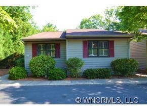 77 Chestnut Street, Unit 201 Tryon, NC 28782 - Photo 2 of 24 Gallery Image 2