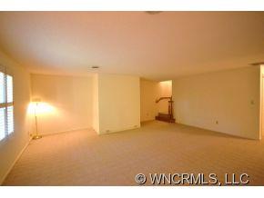 77 Chestnut Street, Unit 201 Tryon, NC 28782 - Photo 18 of 24 Gallery Image 18