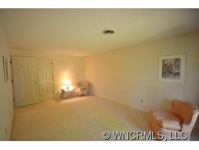 77 Chestnut Street, Unit 201 Tryon, NC 28782 - Photo 20 of 24 Gallery Image 20