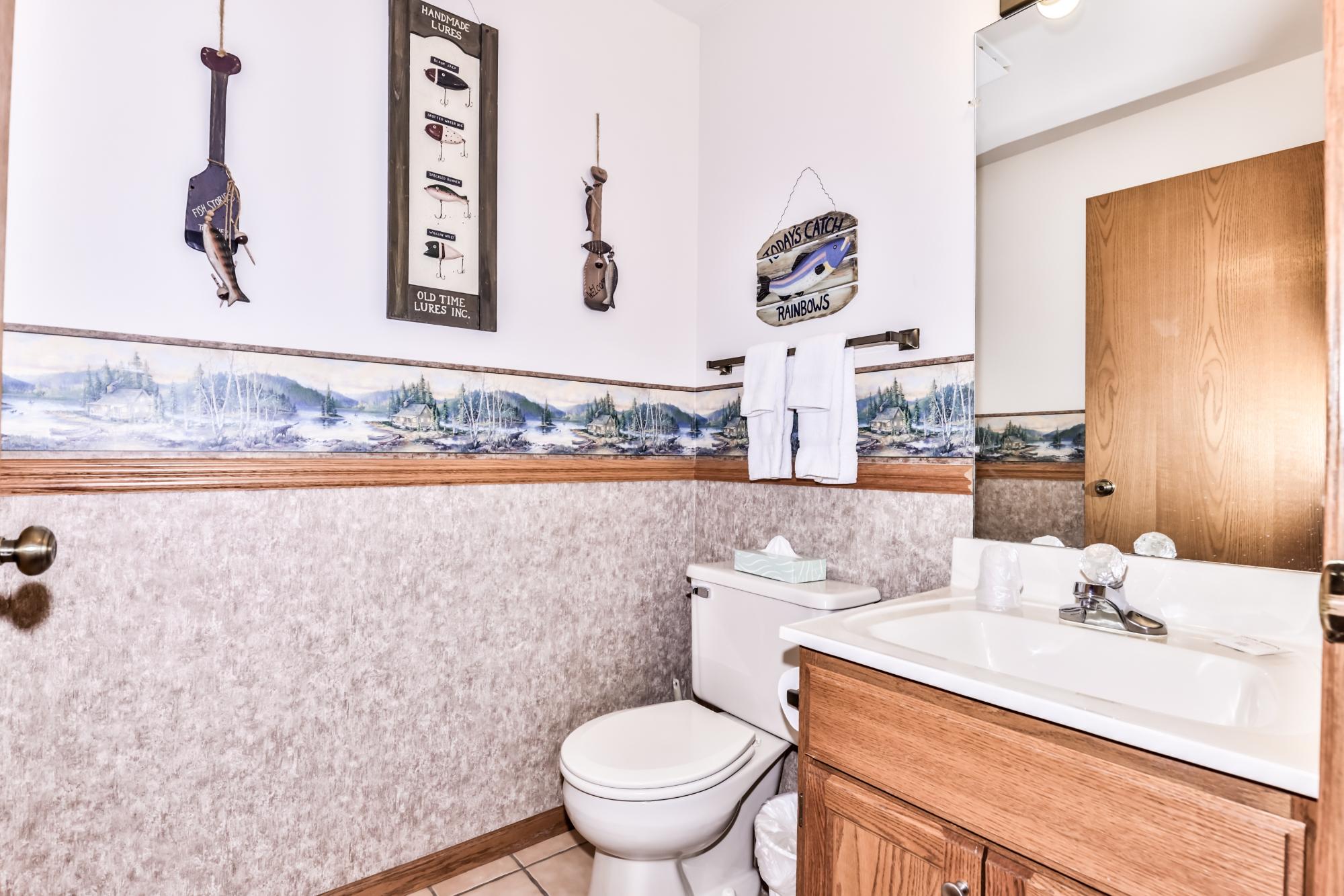 8250 Northern Road, Unit 203 Minocqua, WI 54548 - Photo 17 of 36 Gallery Image 17