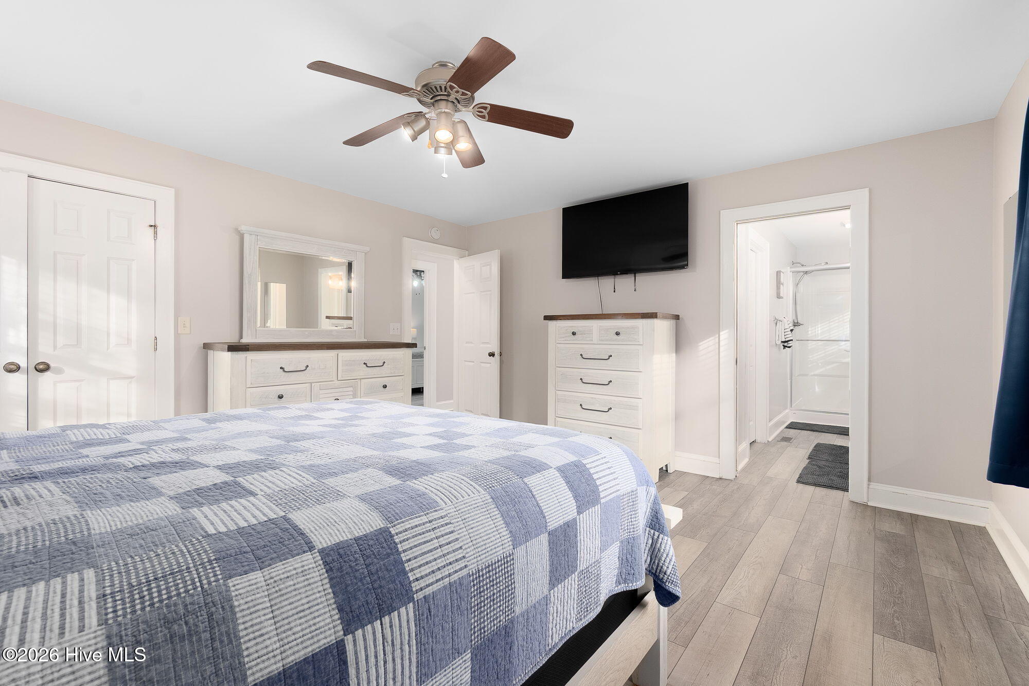 527 Marshallberg Road Smyrna, NC 28579 - Photo 17 of 30 Principle Bedroom